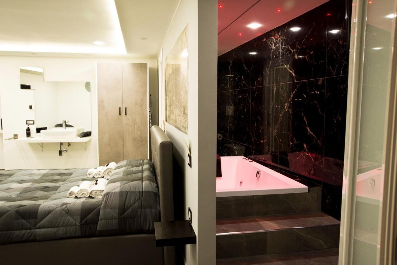 Apartment Sotterranea Con Vasca Idromassaggio