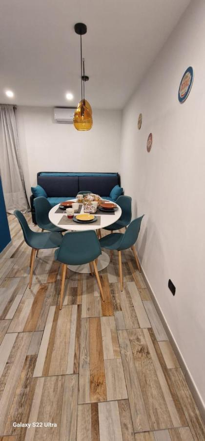 Blumon Naples