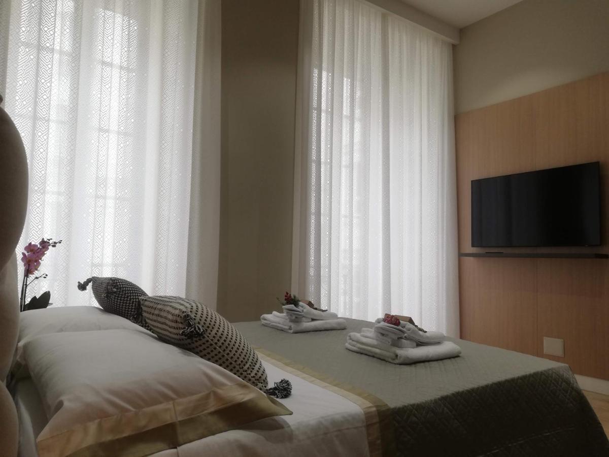 Mariana Luxury *