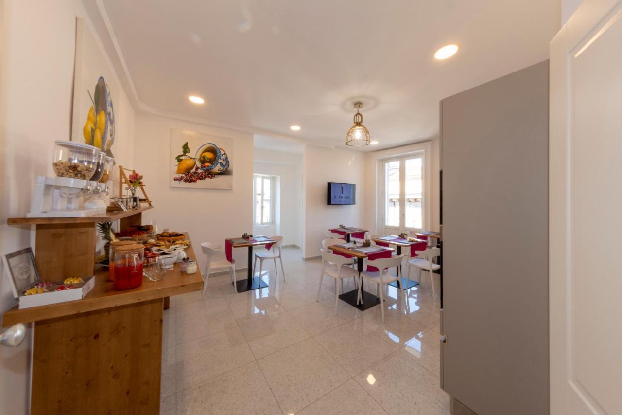 Bed & Breakfast Le Angioine Naples