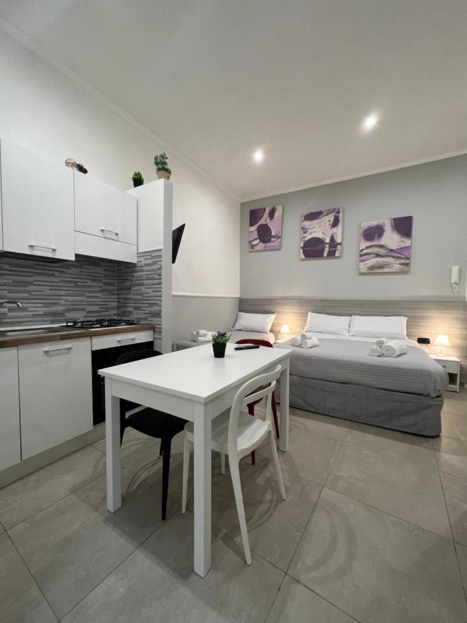 Silvana Naples