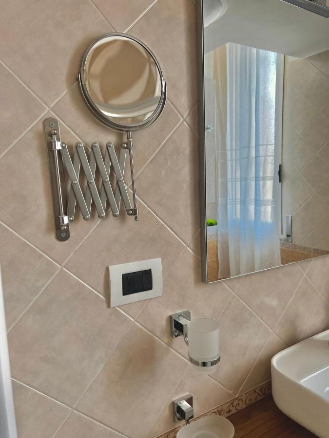 Zara - Free Parking Apartment Naples