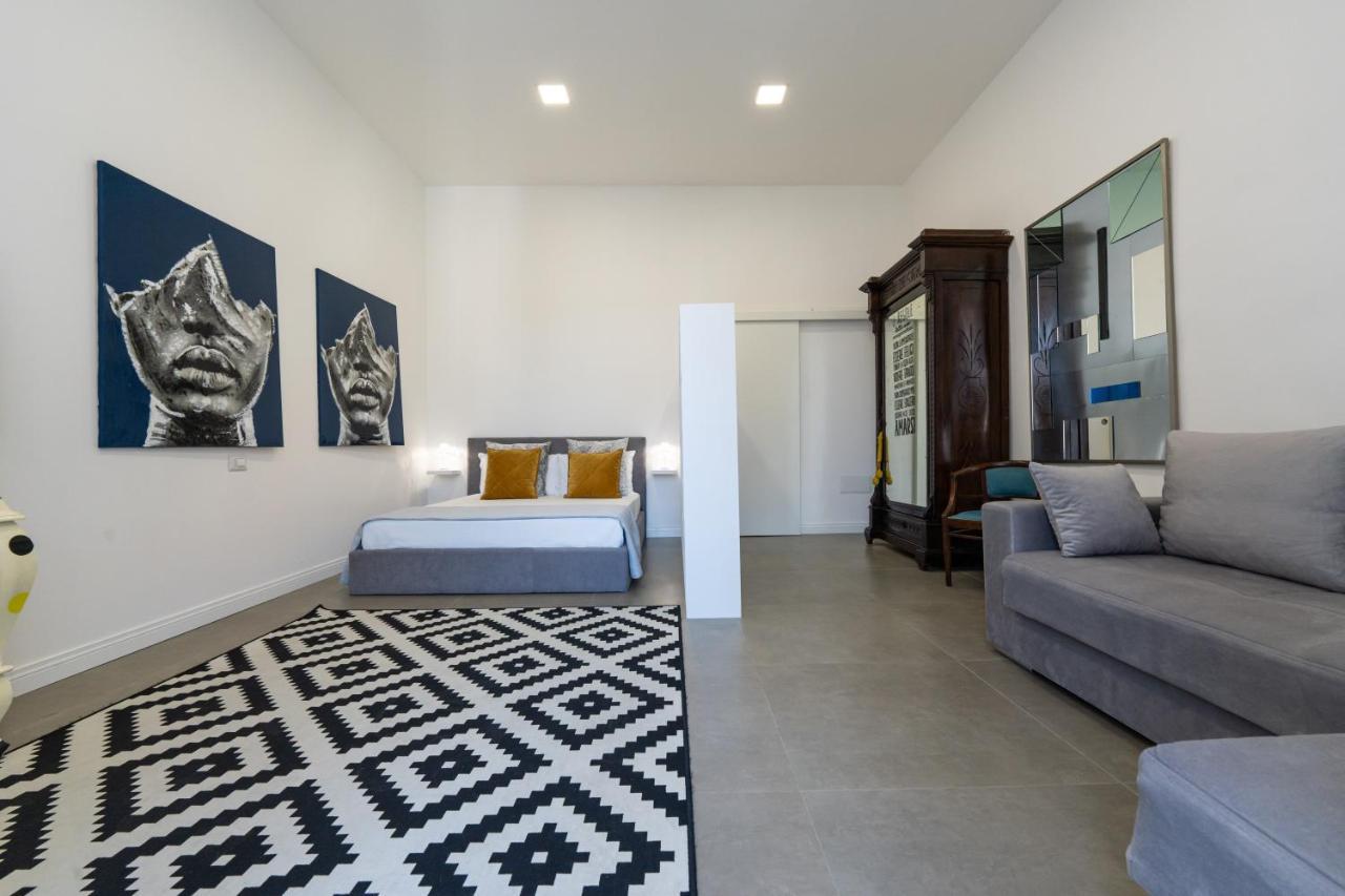 Apartment Via Toledo 55 - Palazzo Della Porta Naples