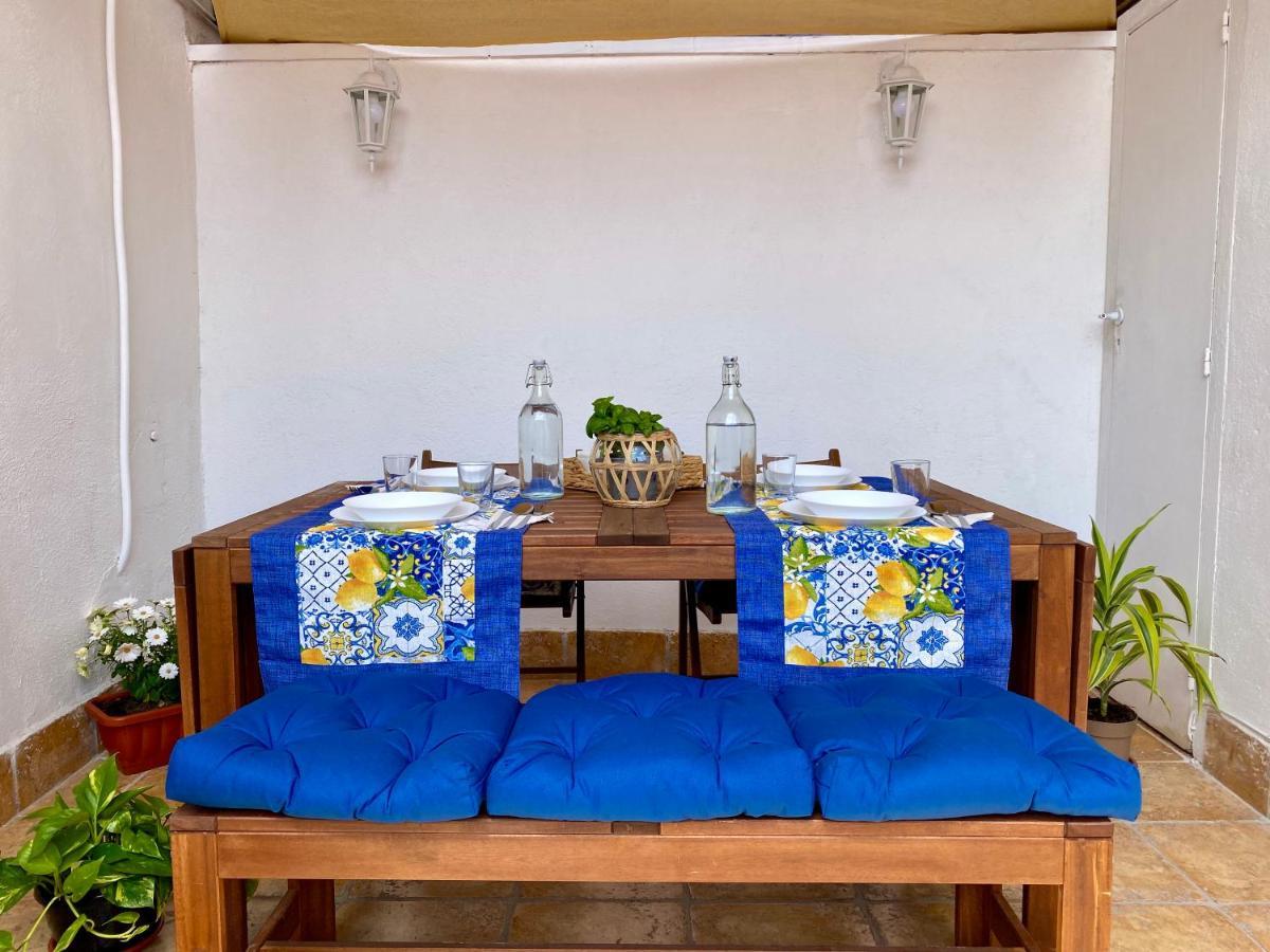 Casa Con Terrazzo In Centro Apartment Naples
