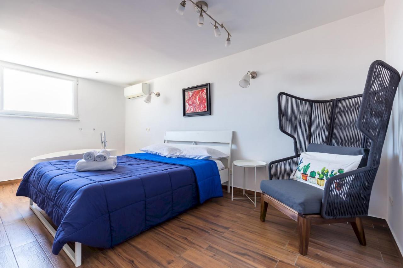 Viewsuvio Terrace At Historical Center By Napoliapartments *