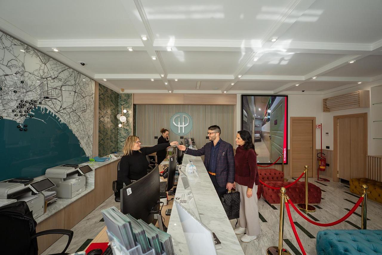 Cla.pa H. Group - Dislocated Hospitality * Naples
