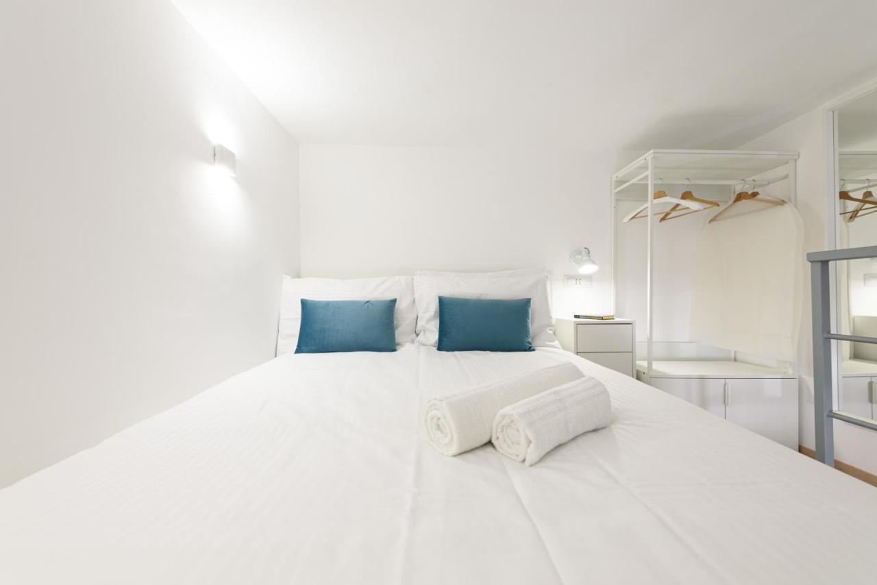 Apartment In Bed