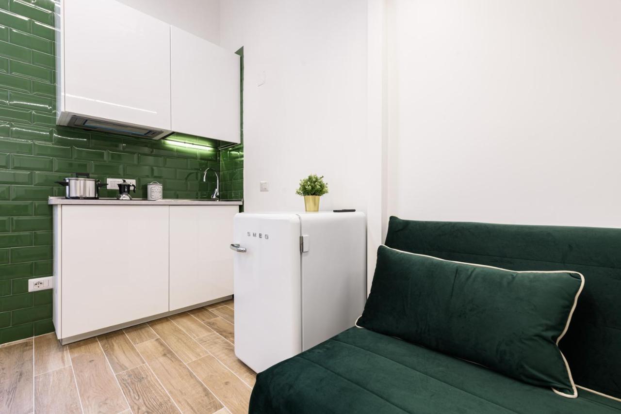 In Bed Apartment Naples