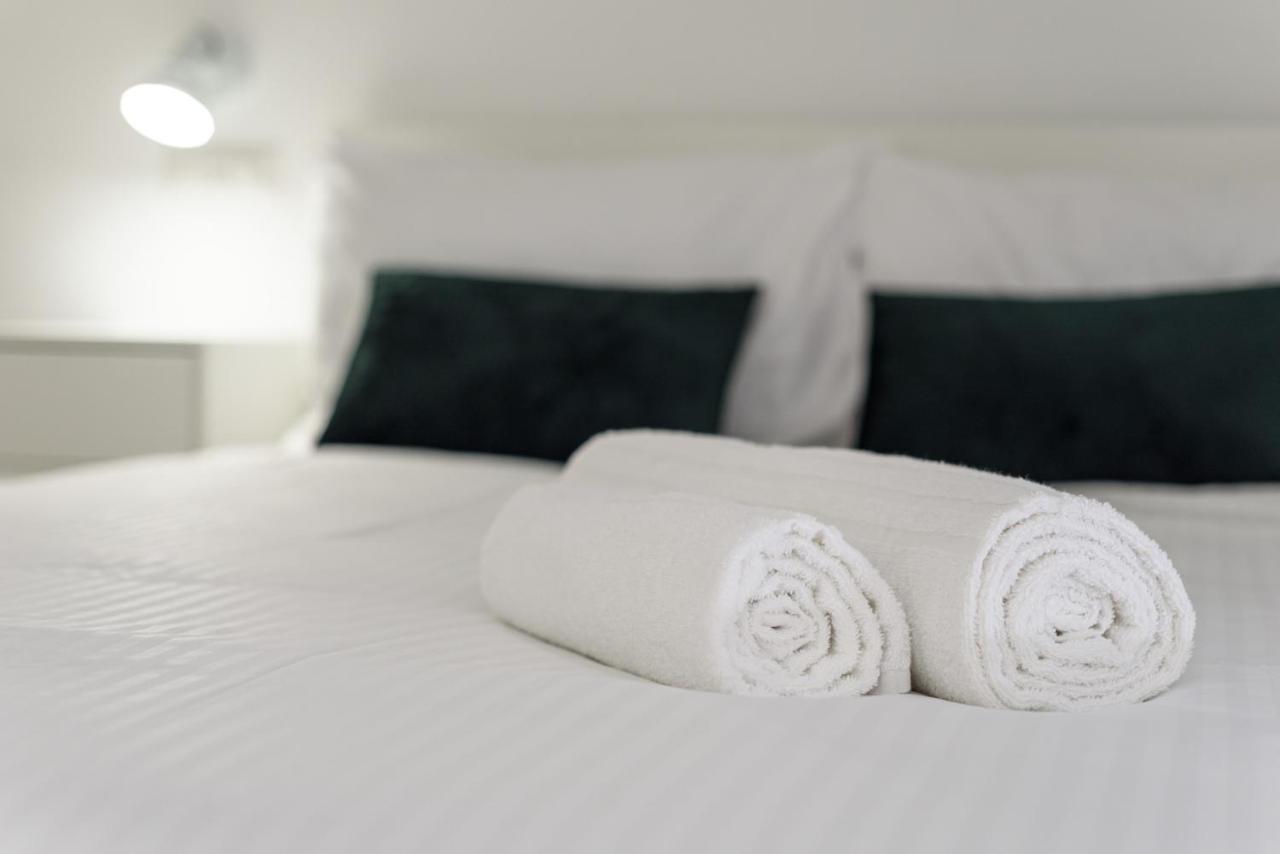 Apartment In Bed
