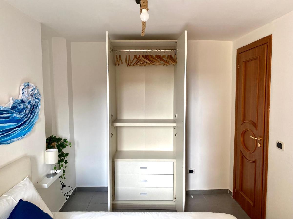 Casa Con Terrazzo In Centro Apartment *