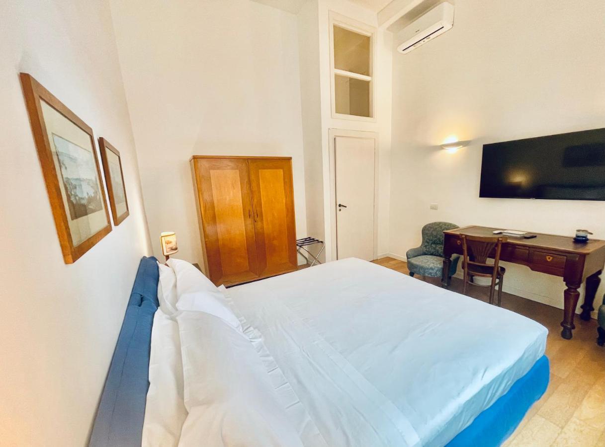 Alma De Partenope - Relais De Charme By The Sea Apartment *