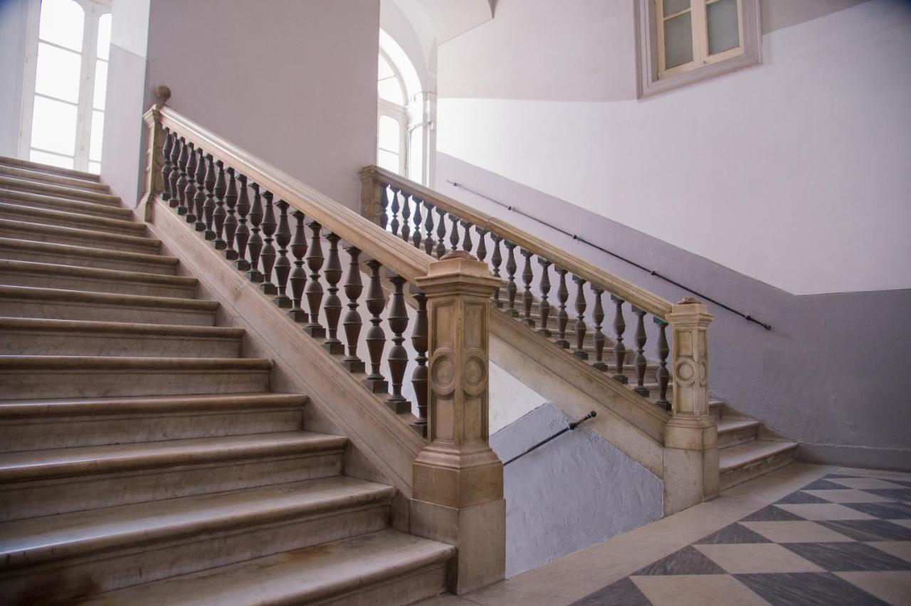 Palazzo Del Golfo * Naples