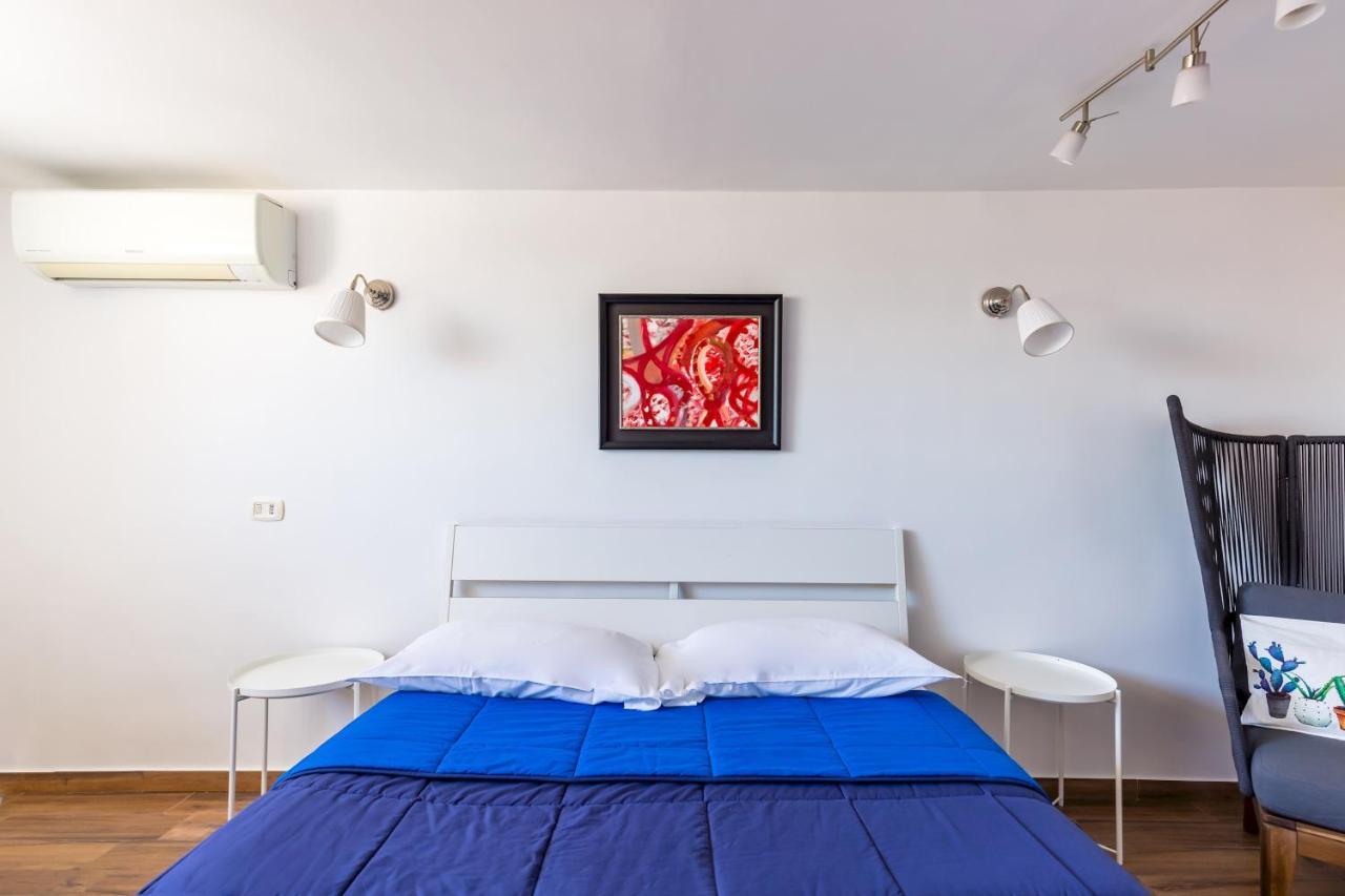 Apartment Viewsuvio Terrace At Historical Center By Napoliapartments *