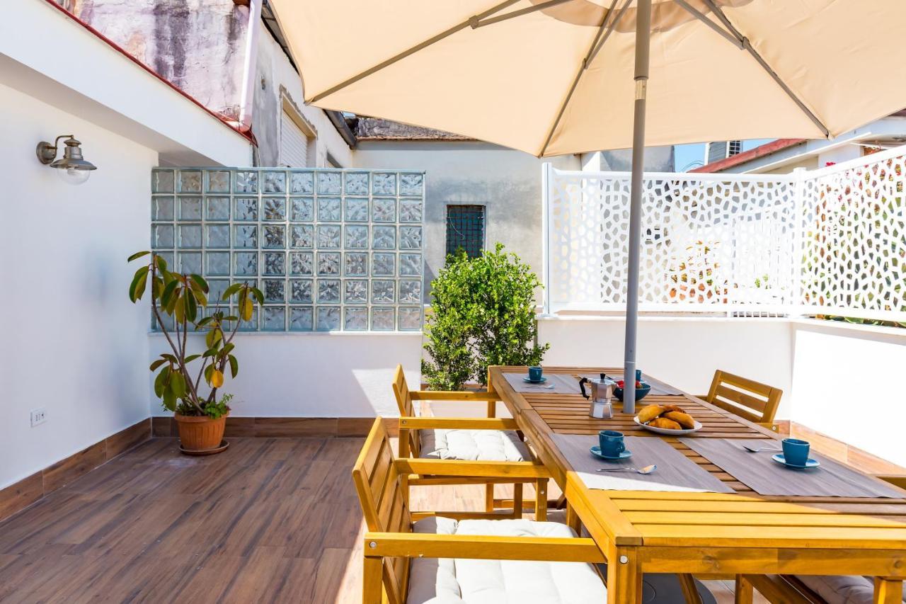 Viewsuvio Terrace At Historical Center By Napoliapartments