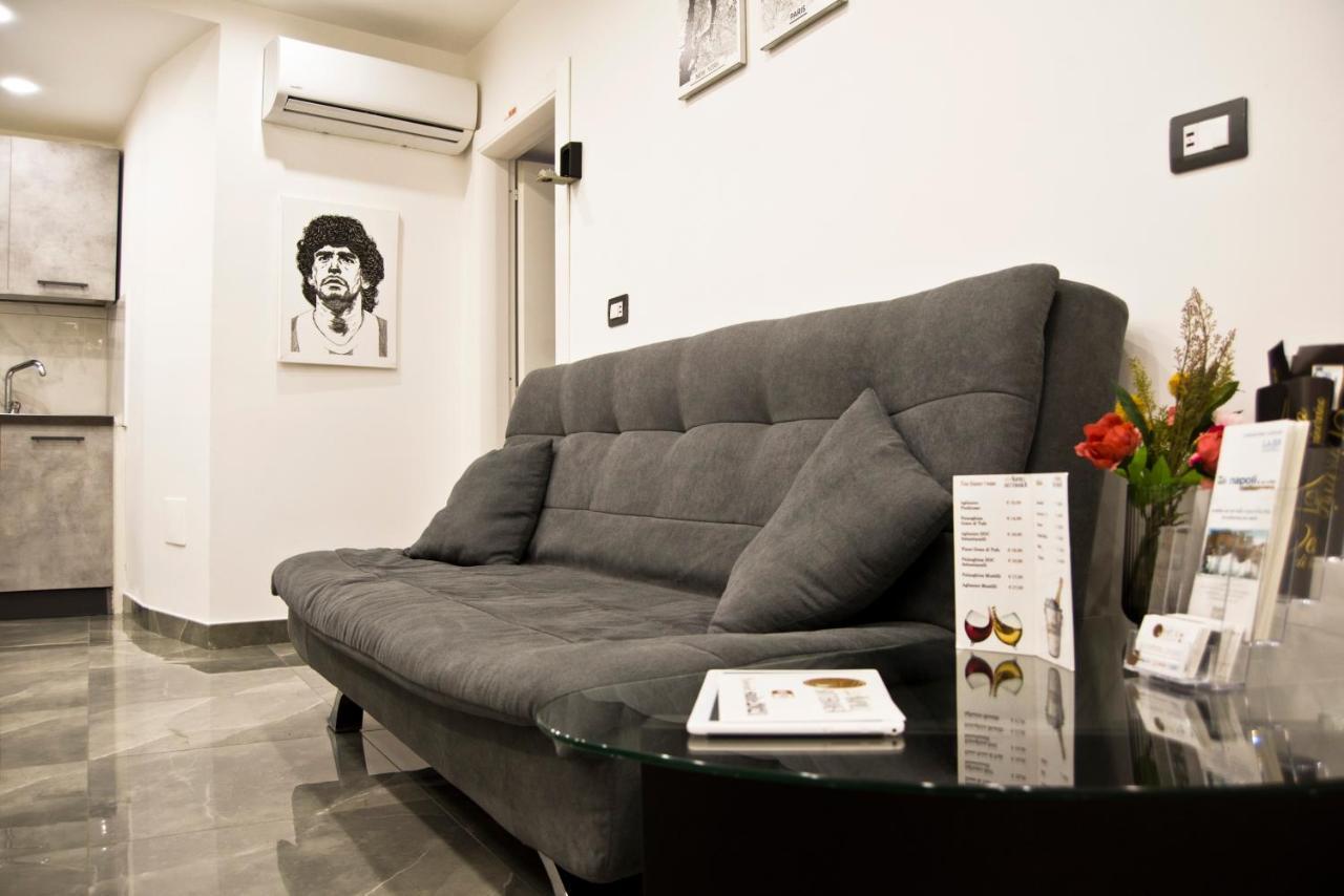 Sotterranea Con Vasca Idromassaggio Naples