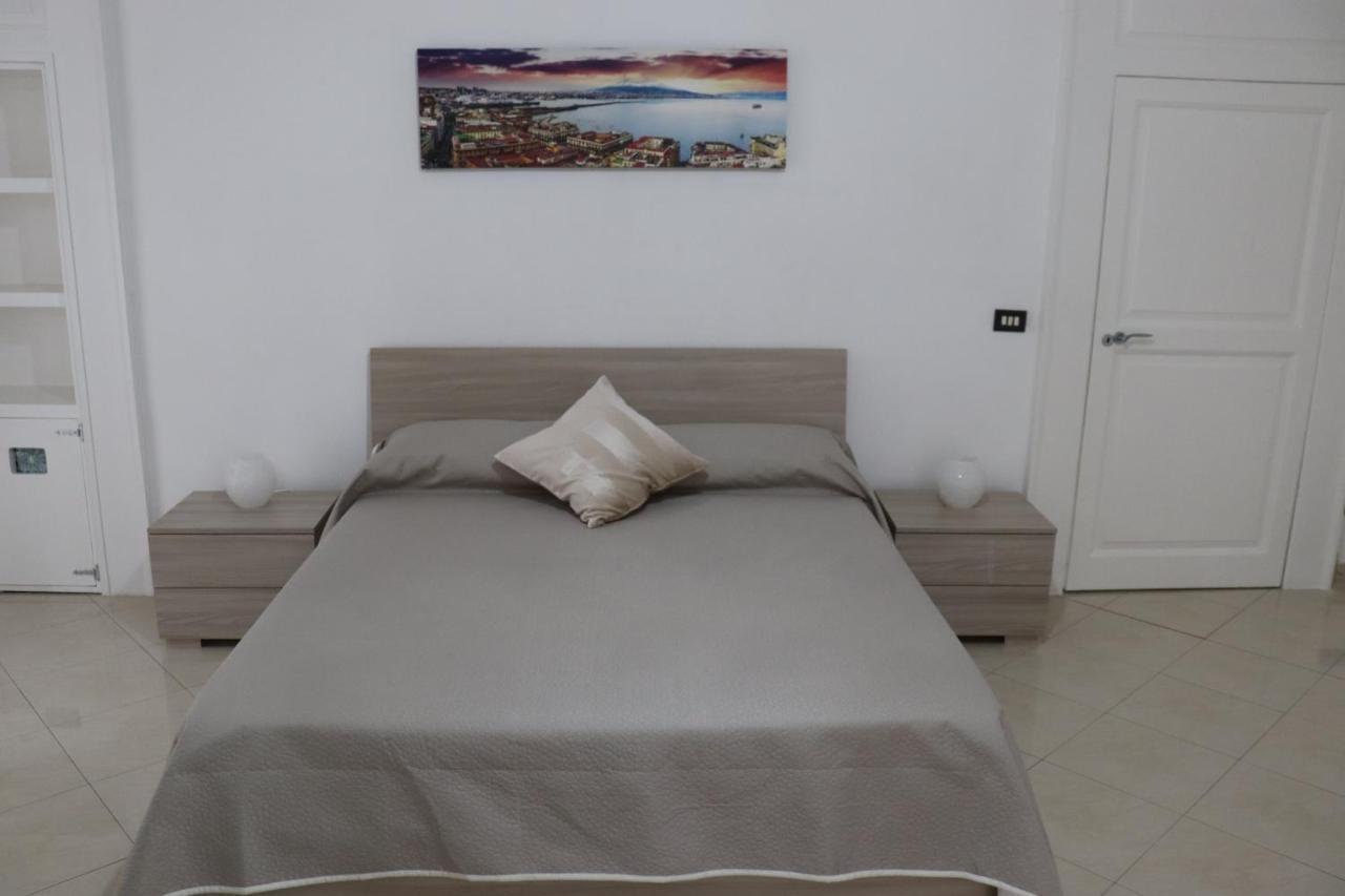 O Core E Napule Naples