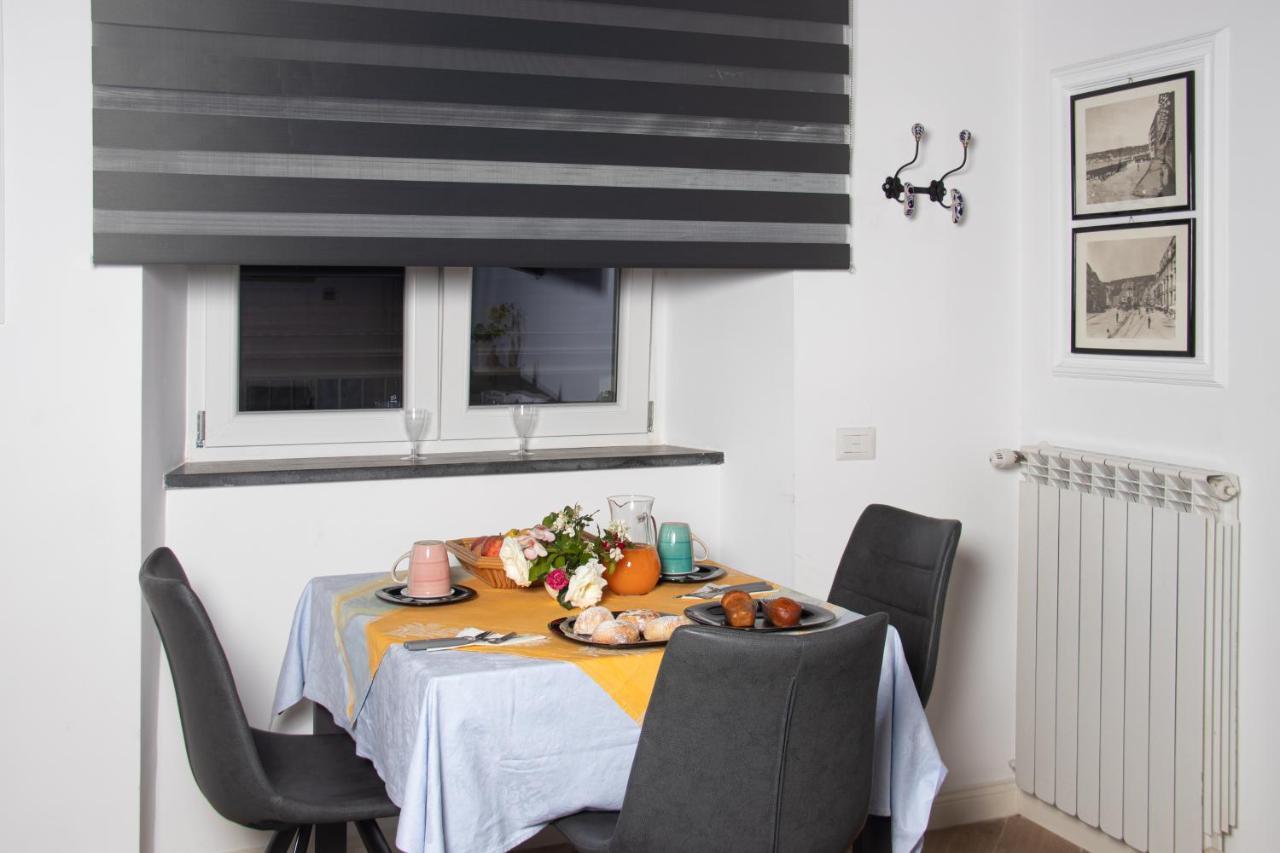 Toledo Alley Apartment Naples