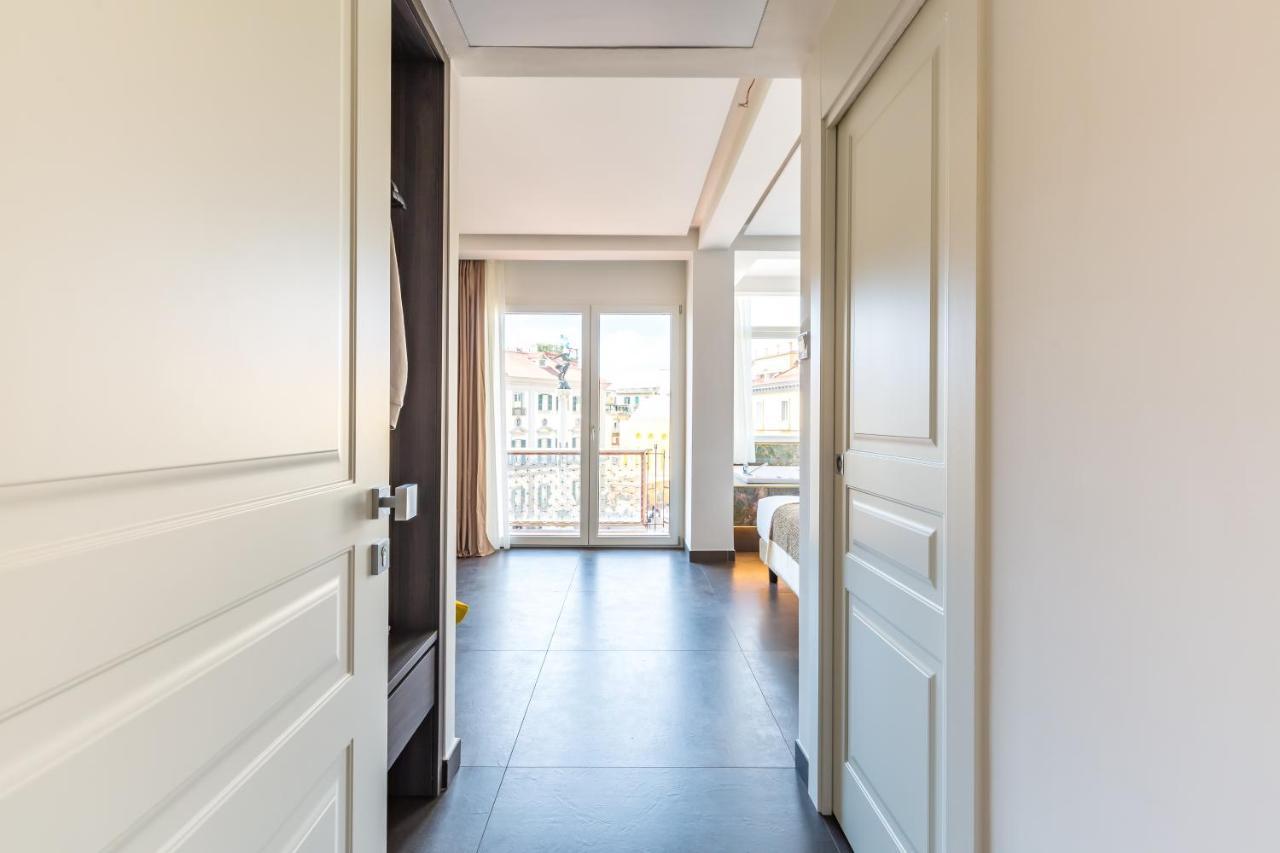 Bed & Breakfast Dei Martiri Naples