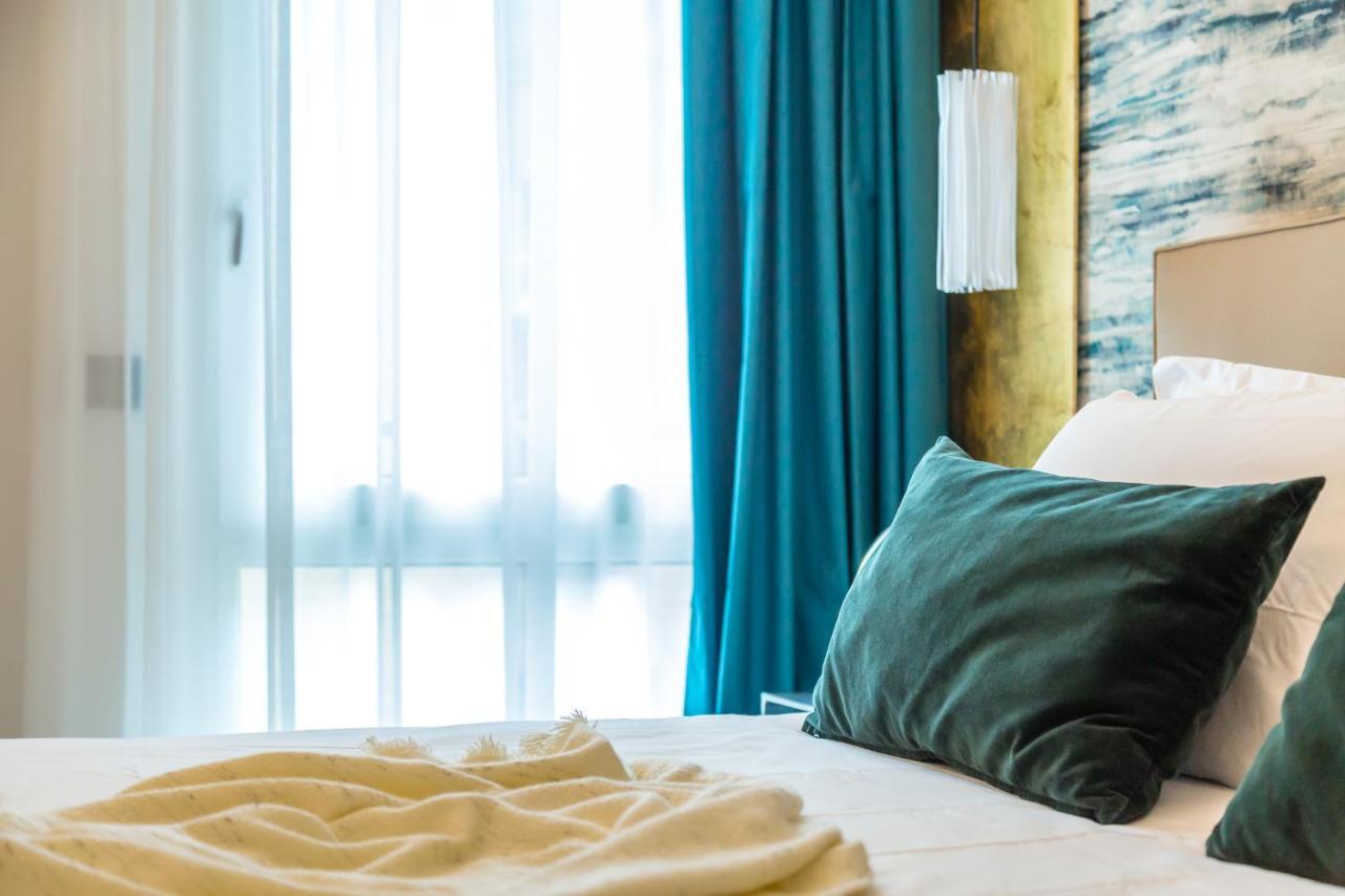 Bed & Breakfast Dei Martiri Naples