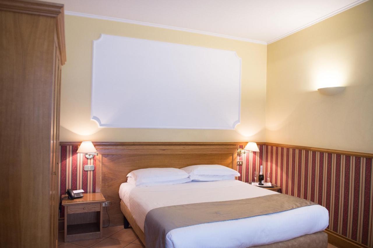 Leopardi Hotel