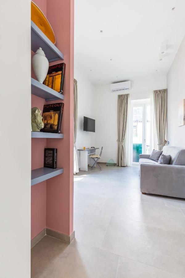Maria's Bright Flats At The Cathedral Apartment Naples