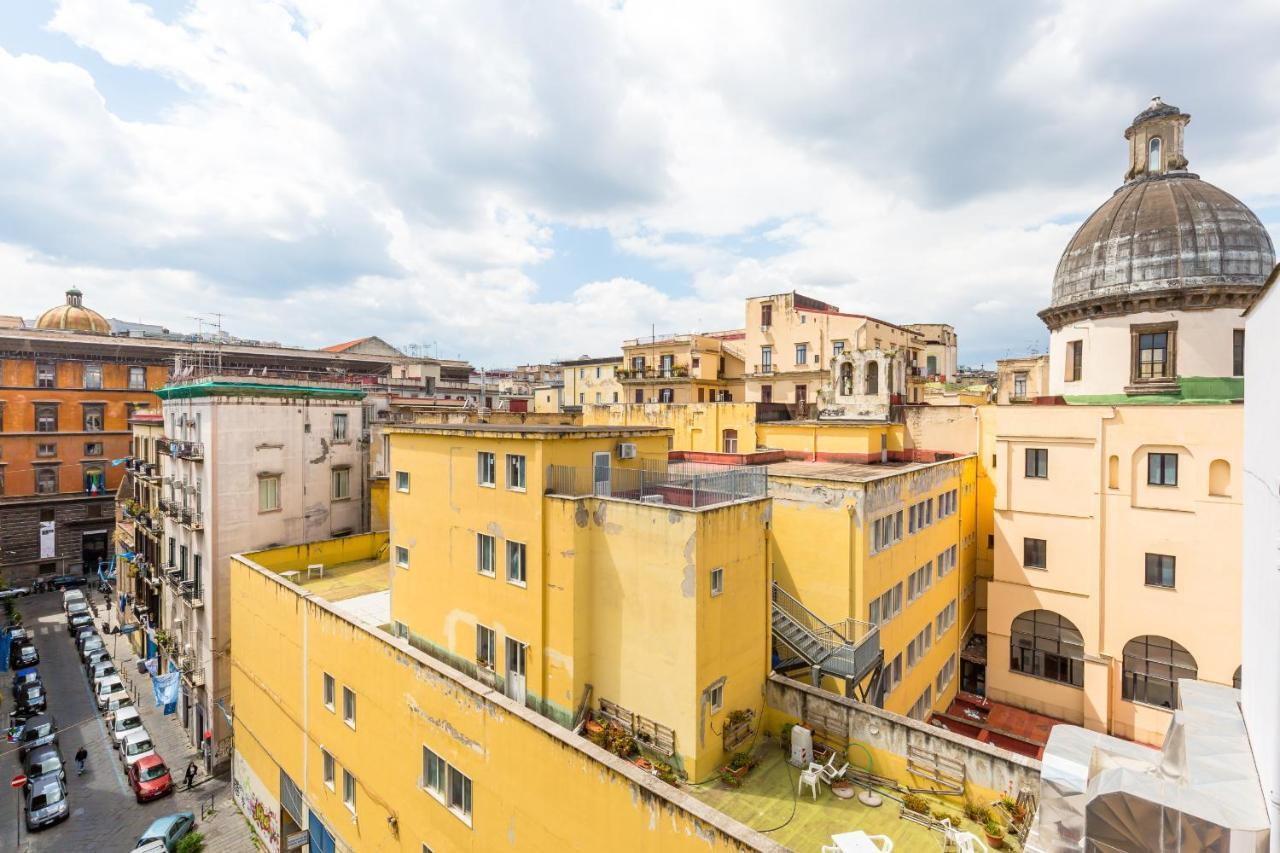 Maria's Bright Flats At The Cathedral Naples