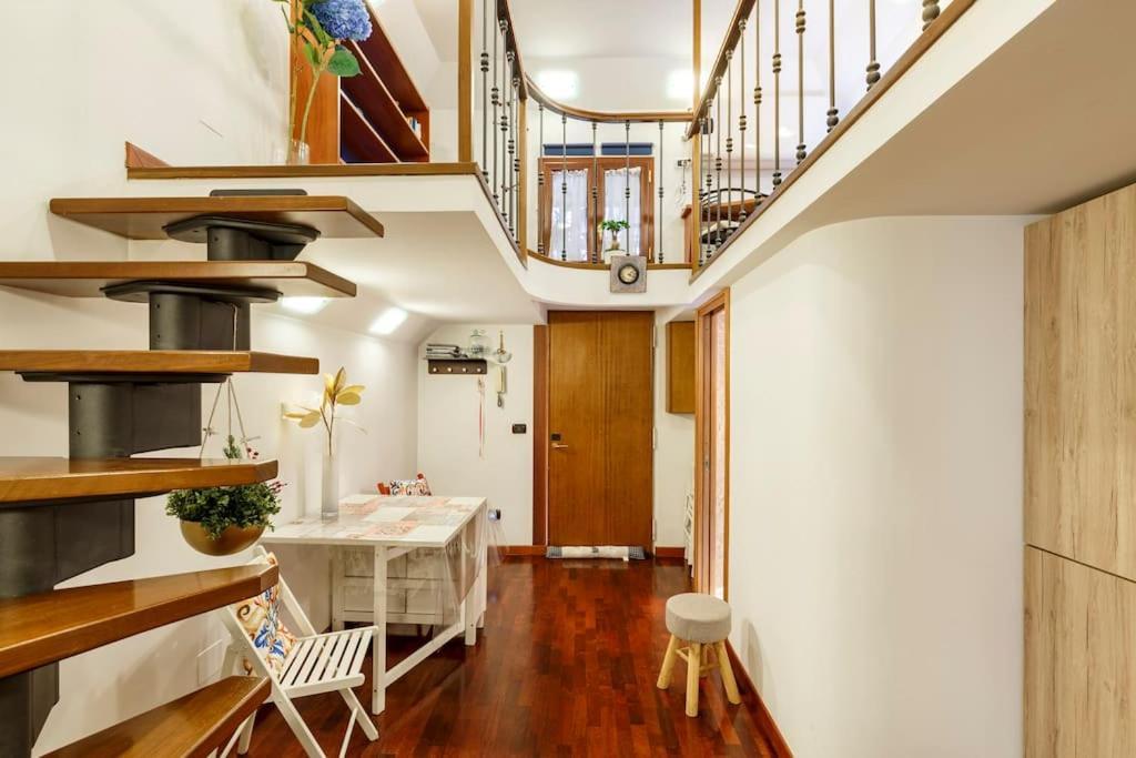 Nautilus Apartment