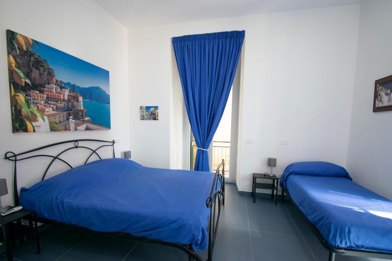 Knight House Guest house *