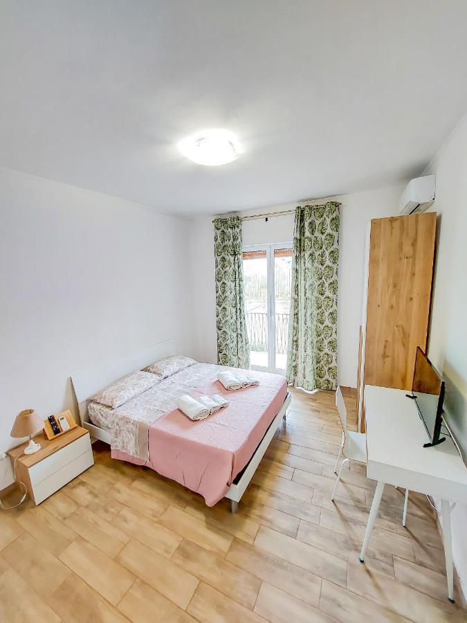 Guest house Metro *