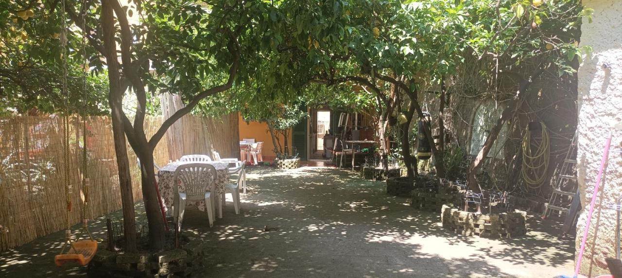 Il Giardino Nascosto * Naples