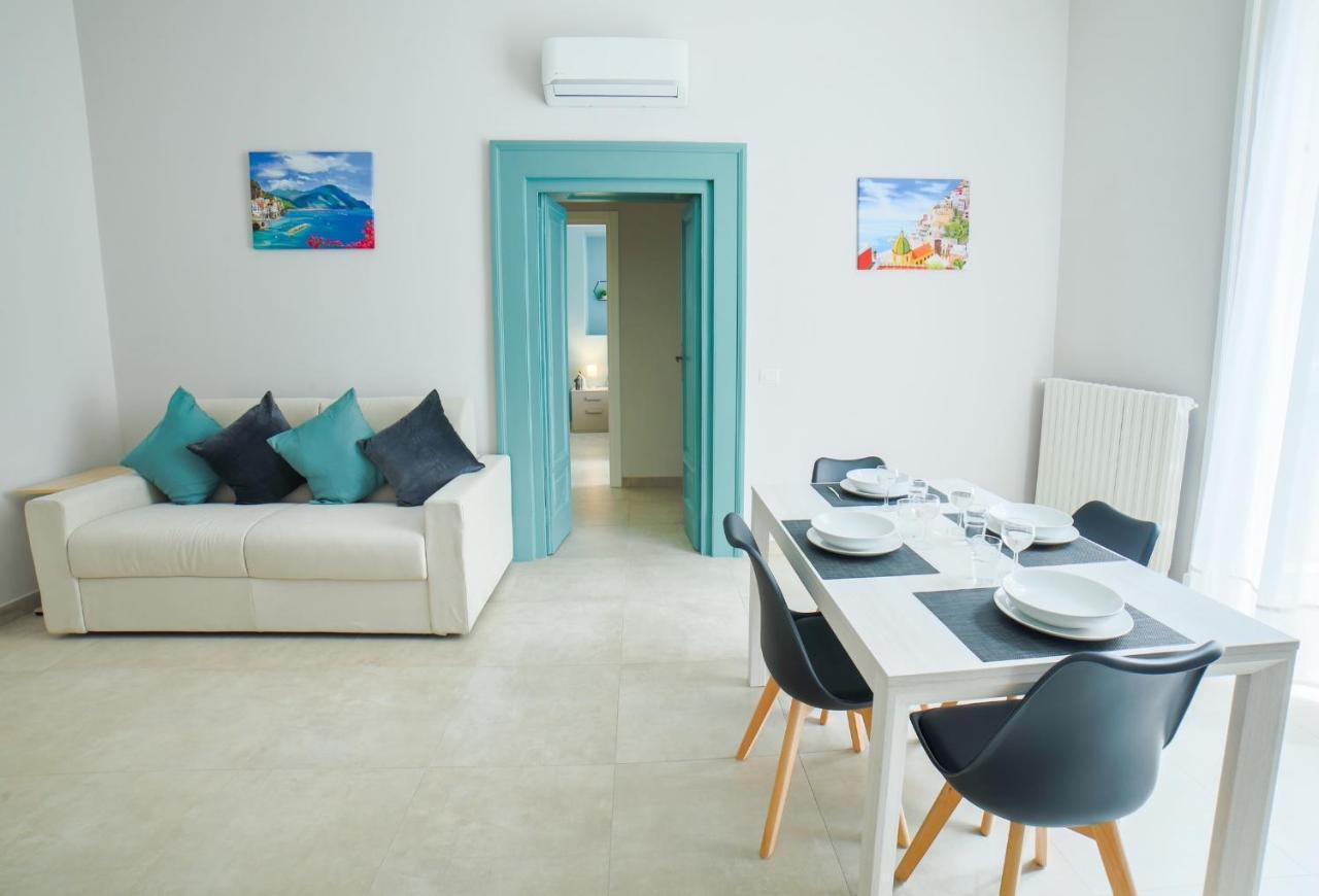 Apartment Dimora Museo Naples