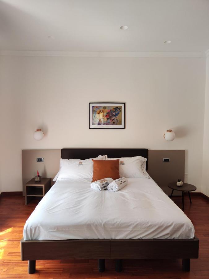 Bed & Breakfast Palazzo Il Convento Luxury Umberto I Naples