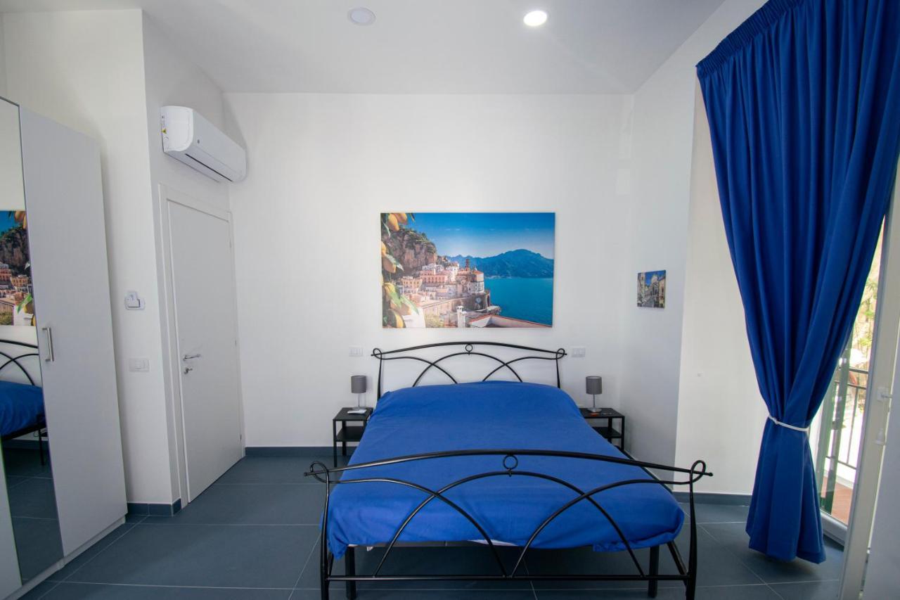 Knight House Guest house *