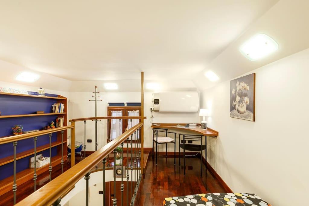 Nautilus Naples