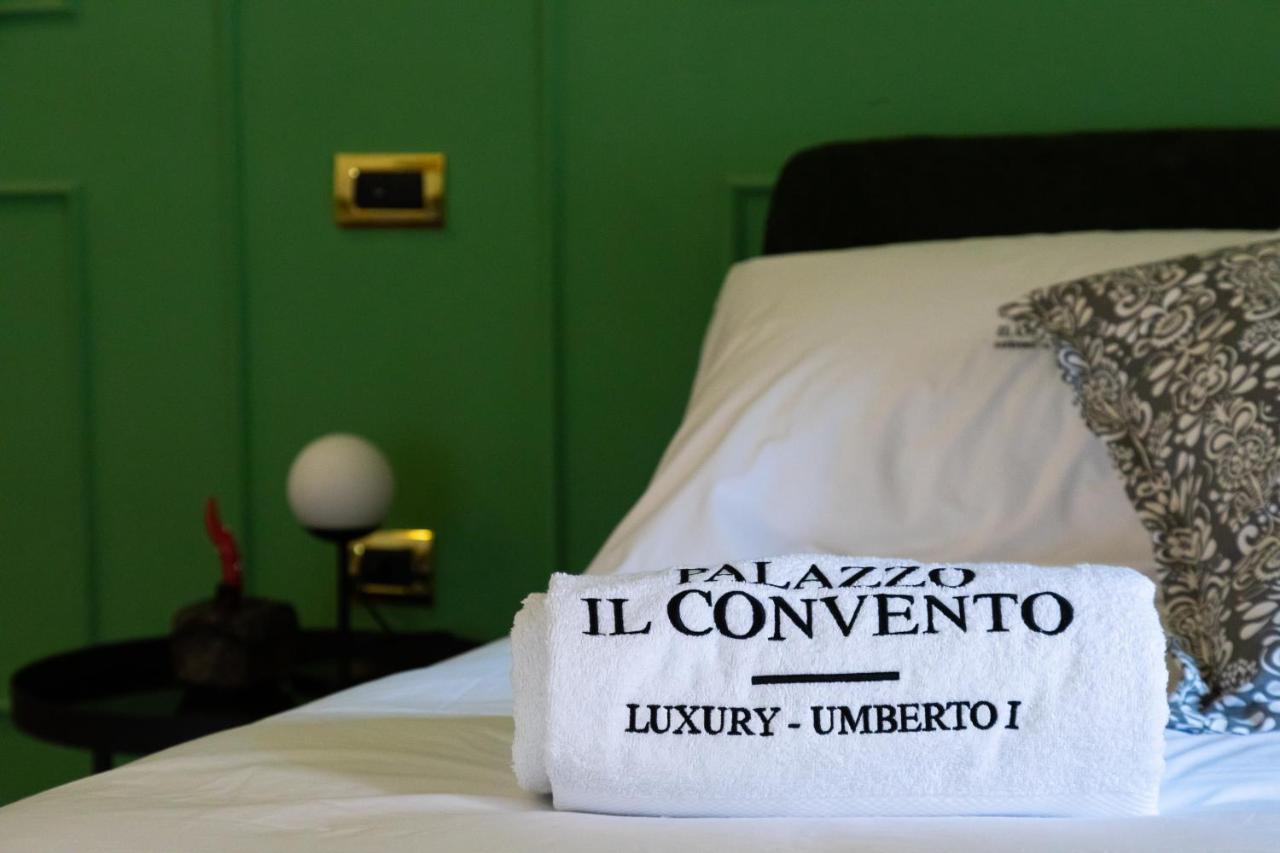 Bed & Breakfast Palazzo Il Convento Luxury Umberto I Naples