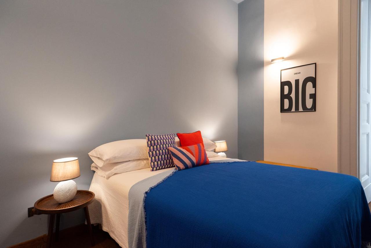 Modern Hospitality Exclusive Naples
