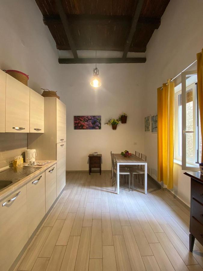 Apartment Borgo Orefici - Centro Naples