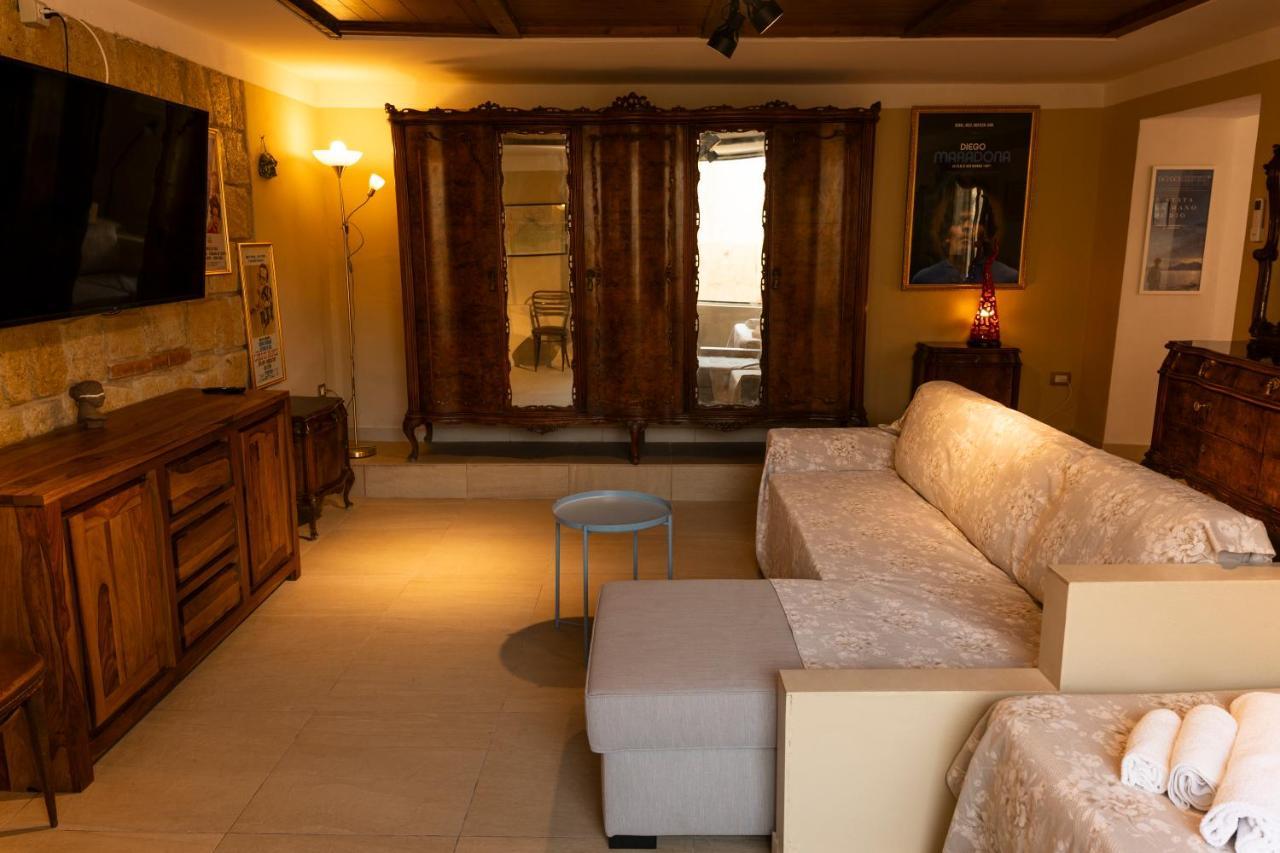 Colonna And Terrace Guest house