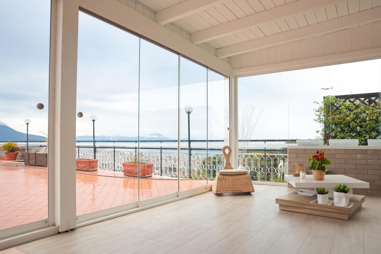 Apartment Terrazza Paradiso Luxury Rooftop Naples