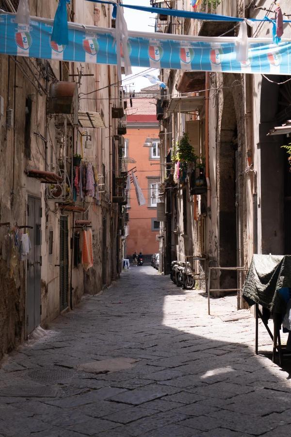 Casa Amato_2_regina Giovanna * Naples