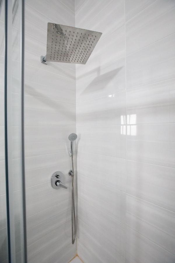 Mg House_2 *