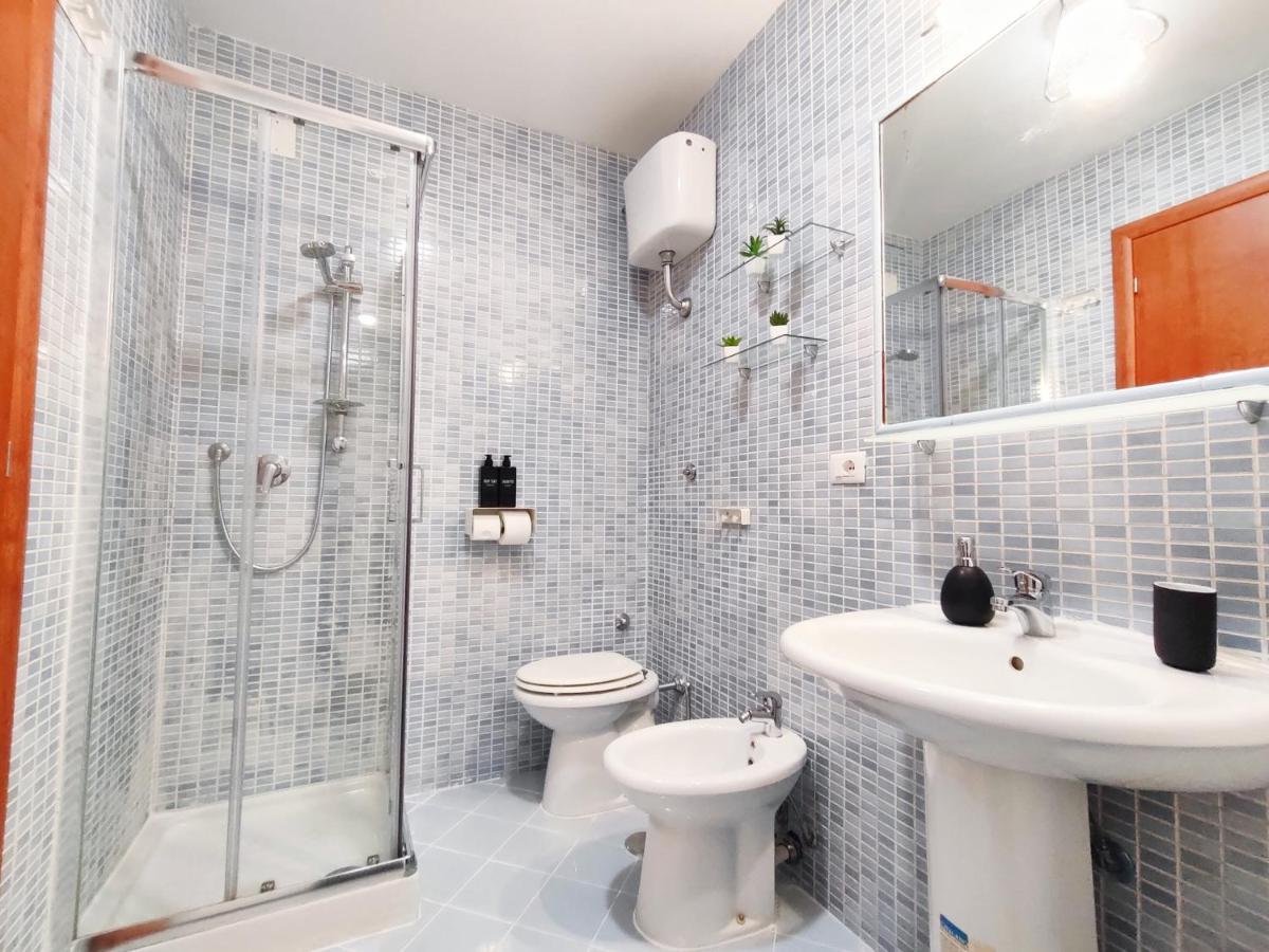 Chiaia House Vetriera Naples