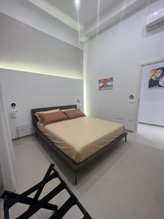 Dimora Chiaia 209 Guest house *