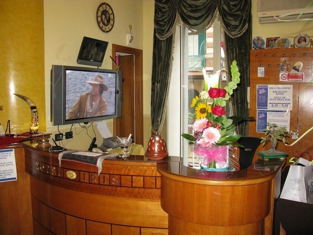Hotel Iris Hotel *
