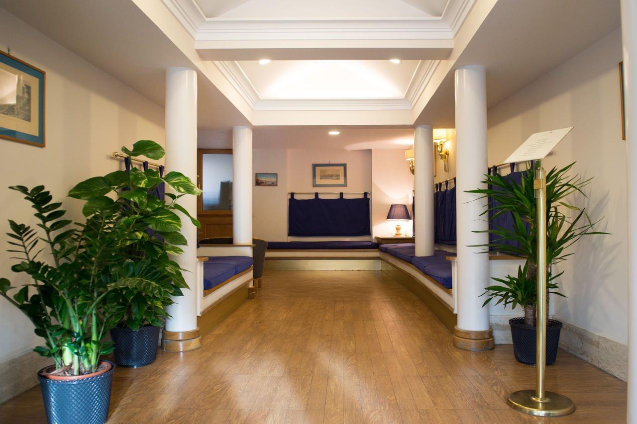 Hotel Leopardi Naples