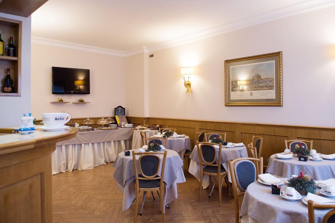 Hotel Leopardi Naples