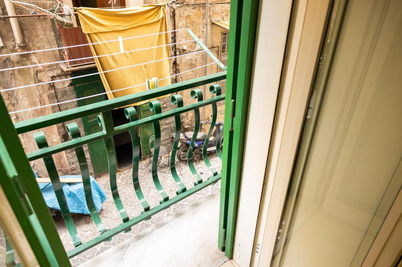 Gianludos - Centro Storico Apartment Naples
