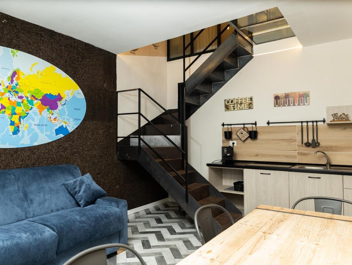 Centro Storicoloft Space Partenopeo Apartment *