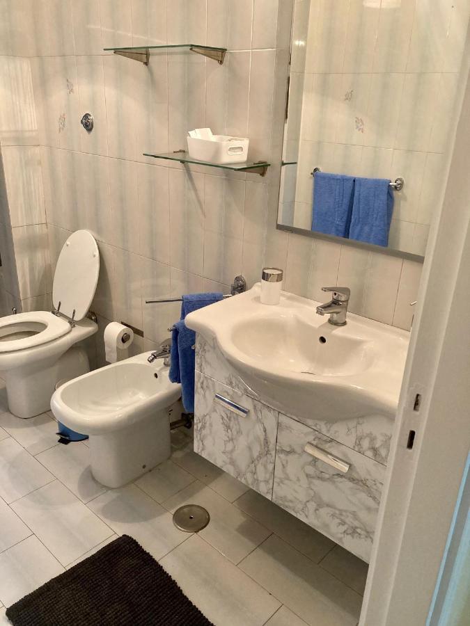 Bed & Breakfast Sentiti A Casa-guest House