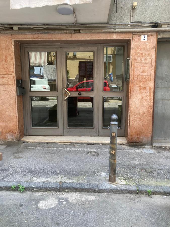 Sentiti A Casa-guest House * Naples